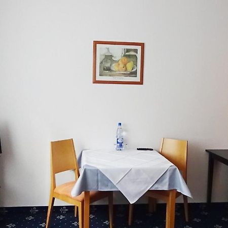באד הומבורג וור דר הואה Hotel Zur Traube מראה חיצוני תמונה